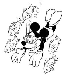 Coloriage Mickey   imprimer en ligne et gratuit Mickey en pleine plongée sous marine avec des poissons